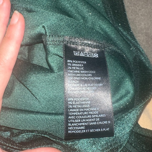 Urban Outfitters Green Velvet Metallic Deep V Neck Top - Picture 8 of 9